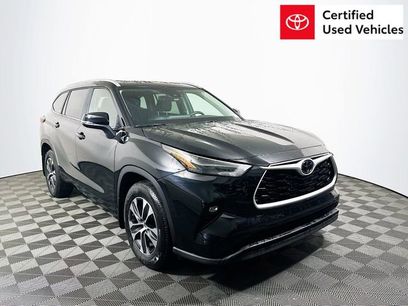 Certified 2025 Toyota Highlander XLE