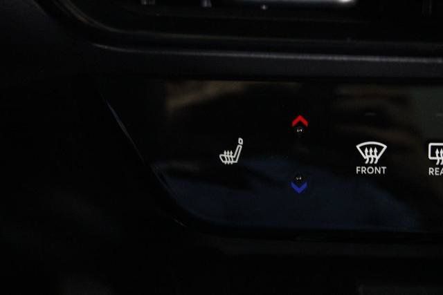 Certified 2025 Nissan Kicks SR w/ SR Premium Package FWD image 30