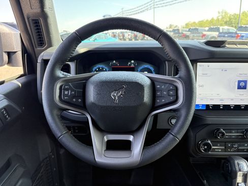 New 2026 Ford Bronco Badlands AWD/4WD image 24