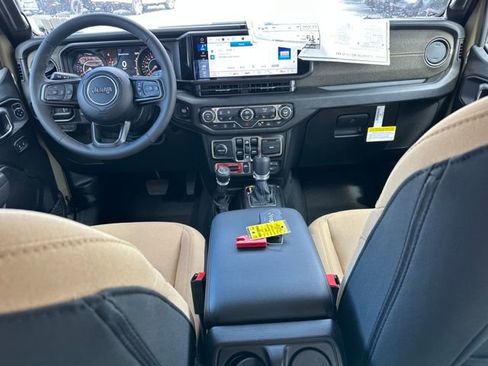 New 2026 Jeep Gladiator Sport image 16