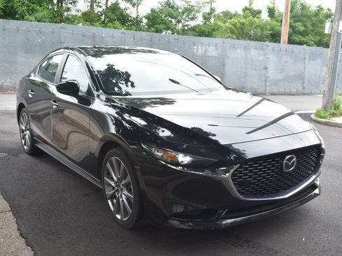 Used 2025 MAZDA MAZDA3 s FWD image 4