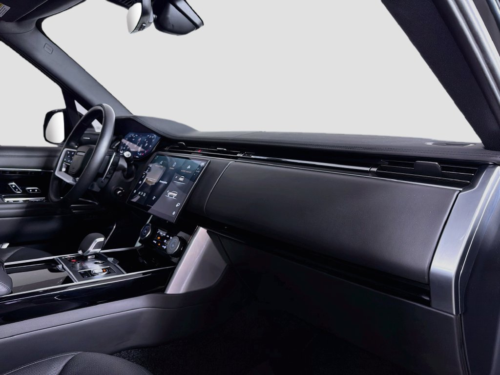 Certified 2023 Land Rover Range Rover SE AWD/4WD image 31
