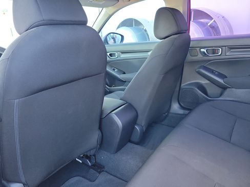 Used 2022 Honda Civic LX image 14