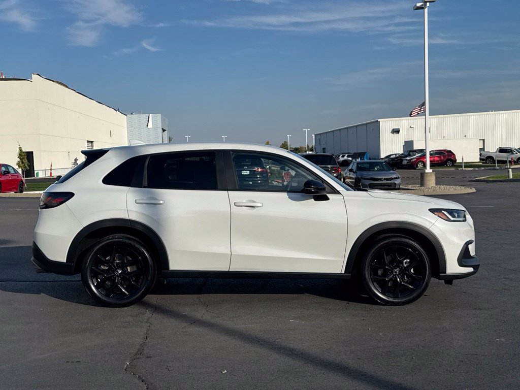 Certified 2024 Honda HR-V Sport image 8