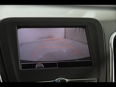 Used 2023 Chevrolet Equinox LT AWD/4WD image 13