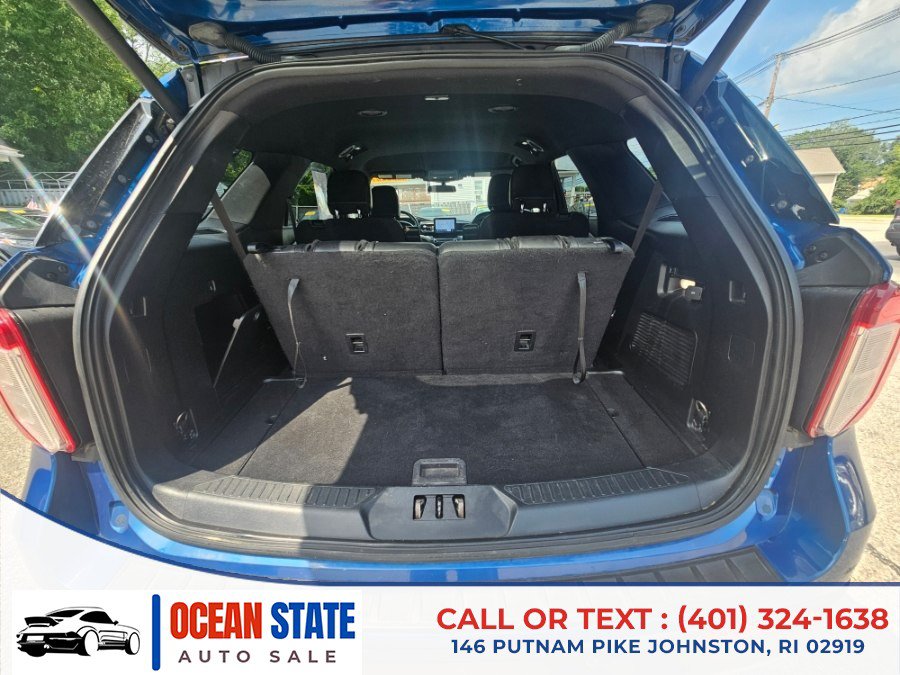 Used 2020 Ford Explorer XLT w/ Equipment Group 202A AWD/4WD image 22