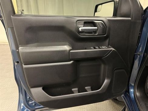 Used 2019 Chevrolet Silverado 1500 Custom Trail Boss w/ Infotainment Package image 23