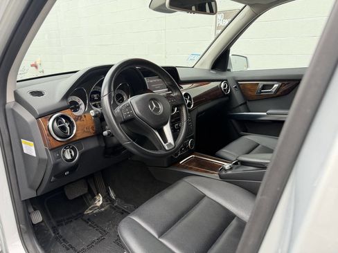Used 2013 Mercedes-Benz GLK 350 4MATIC image 13