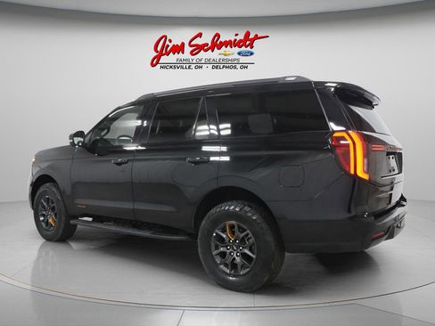 Used 2025 Ford Expedition Tremor AWD/4WD image 4