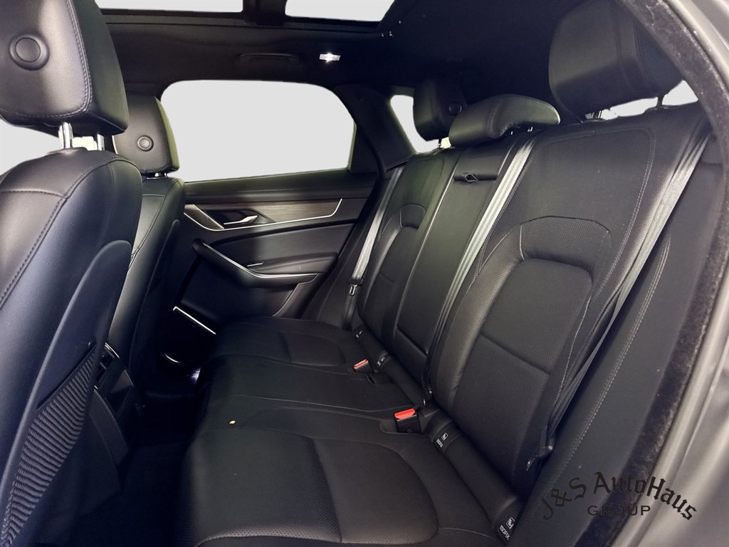 Used 2021 Jaguar F-PACE S AWD/4WD image 28