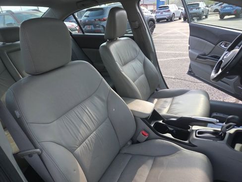 Used 2012 Honda Civic EX-L image 18