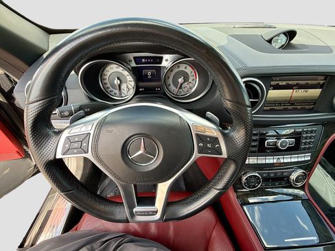 Used 2016 Mercedes-Benz SL 550 w/ Sport Wheel Package image 33