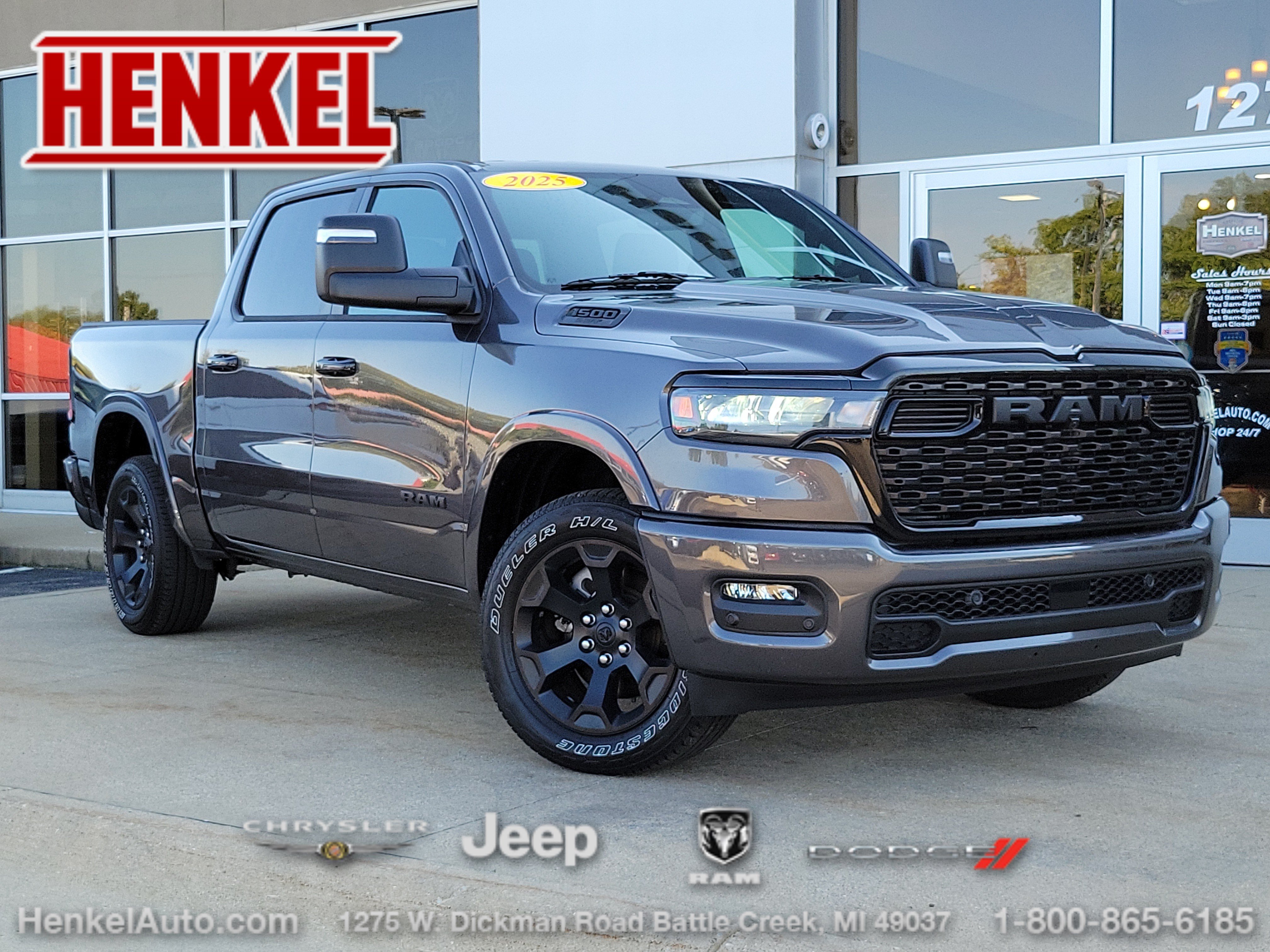 Used 2025 RAM 1500 Big Horn AWD/4WD image 1
