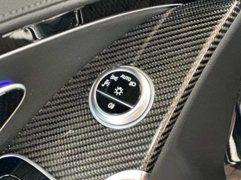 Used 2024 Mercedes-Benz S 63 AMG S image 33