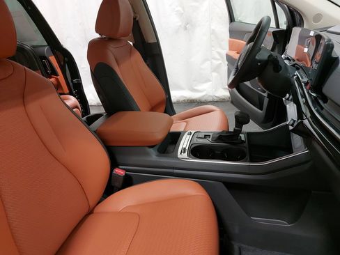 New 2026 Kia Carnival SX Prestige image 10