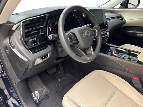 Used 2024 Lexus RX 350 FWD w/ Technology Package image 49