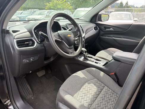 Used 2022 Chevrolet Equinox LT AWD/4WD image 7