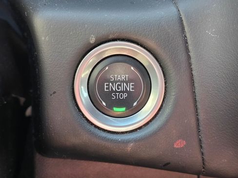 Used 2024 Chevrolet Suburban RST w/ Sport Performance Package AWD/4WD image 19