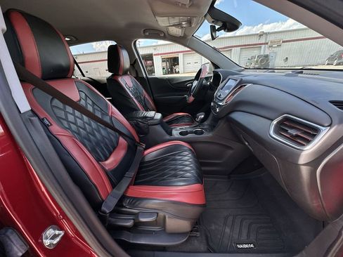 Used 2023 Chevrolet Equinox LT image 23