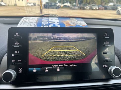 Used 2018 Honda Accord Sport image 19