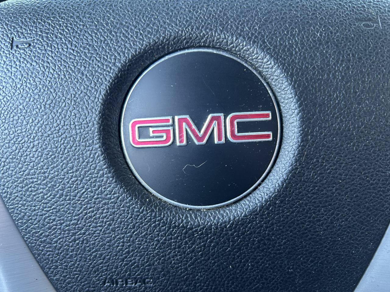 Used 2012 GMC Acadia SLE FWD image 21