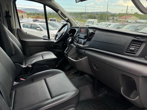 Used 2020 Ford Transit 150 Low Roof RWD image 4