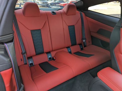 Used 2024 BMW M4 Coupe w/ Executive Package image 41