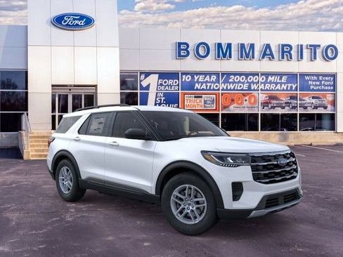 New 2026 Ford Explorer Active AWD/4WD image 7