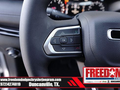 New 2026 Jeep Compass Latitude AWD/4WD image 24