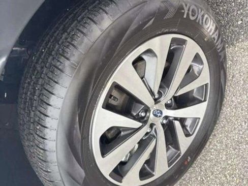 Certified 2025 Subaru Outback Premium image 24