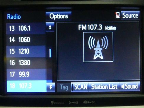 Used 2019 Toyota Highlander Plus image 10