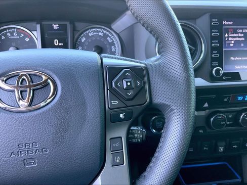 Used 2023 Toyota Tacoma TRD Sport w/ TRD Premium Sport Package AWD/4WD image 25