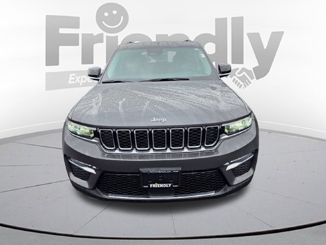 Used 2023 Jeep Grand Cherokee Limited AWD/4WD image 2