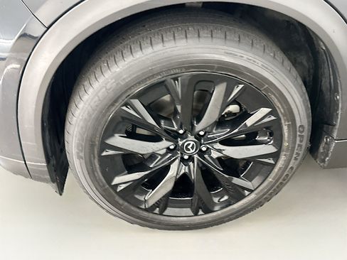 Used 2025 MAZDA CX-90 3.3 Turbo w/ Premium Sport Pkg image 11