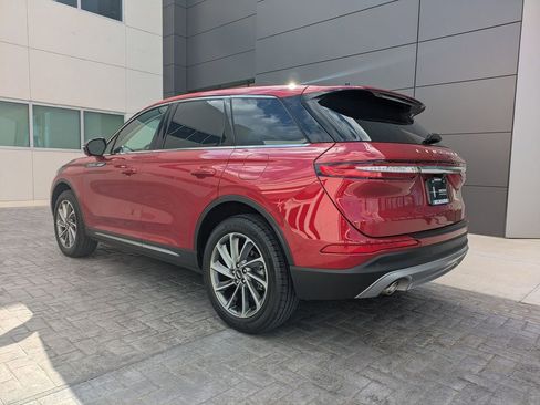 Certified 2024 Lincoln Corsair FWD w/ Equipment Group 101A image 7