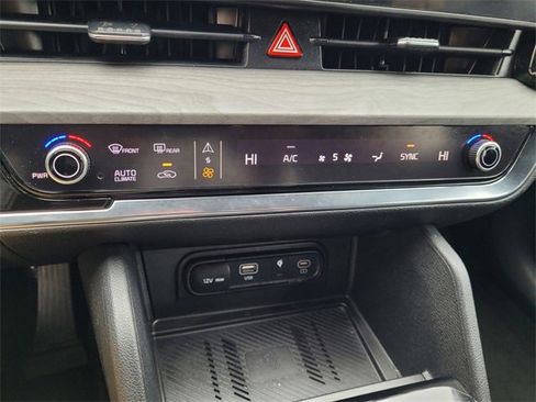 Certified 2023 Kia Sportage X-Line w/ X-Line Premium Package image 20
