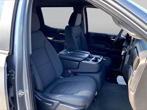 Used 2021 Chevrolet Silverado 1500 Custom w/ LPO, Dark Essentials Package AWD/4WD image 9