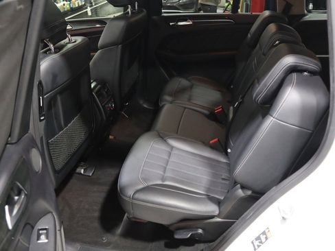 Used 2016 Mercedes-Benz GL 450 4MATIC w/ Premium I Package image 43