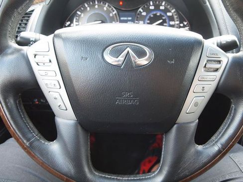 Used 2015 INFINITI QX80 4WD w/ Driver's Assistance Package image 10