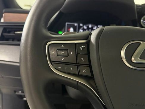 Certified 2025 Lexus ES 300h w/ Premium Package FWD image 33