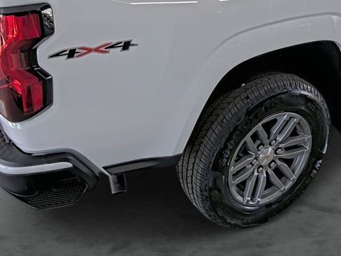 New 2026 Chevrolet Colorado LT w/ Advanced Trailering Package AWD/4WD image 13