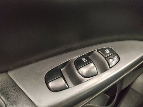 Used 2017 Nissan Sentra SL w/ SL Premium Technology Package image 27