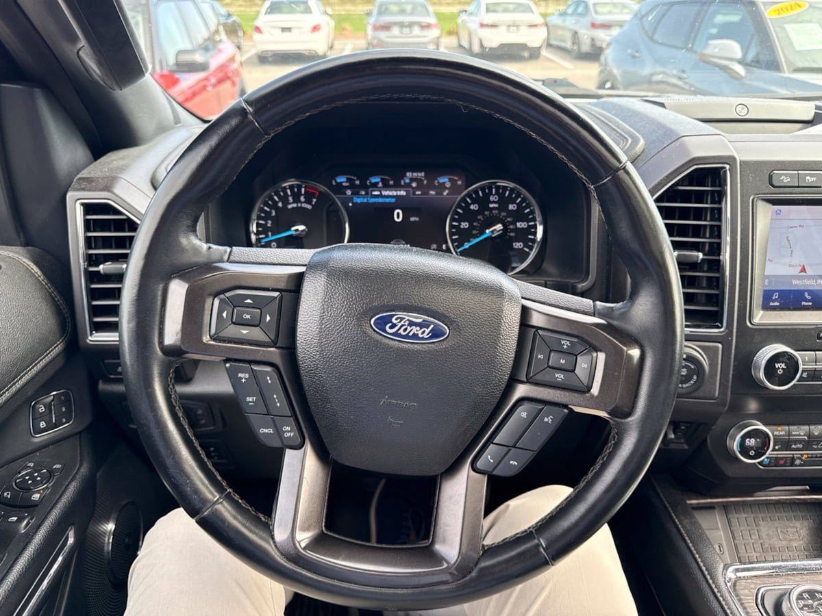 Used 2021 Ford Expedition Limited AWD/4WD image 8