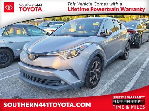 Used 2019 Toyota C-HR Limited image 1