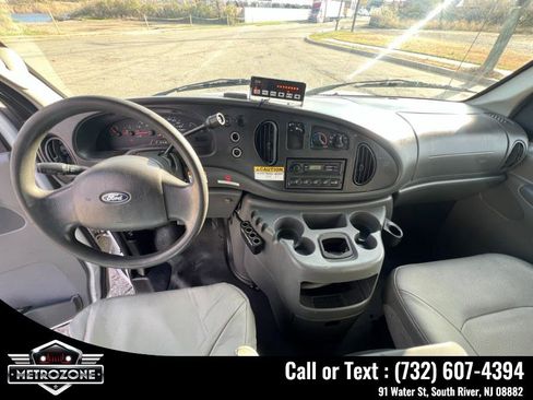 Used 2008 Ford E-350 and Econoline 350 Super Duty image 23