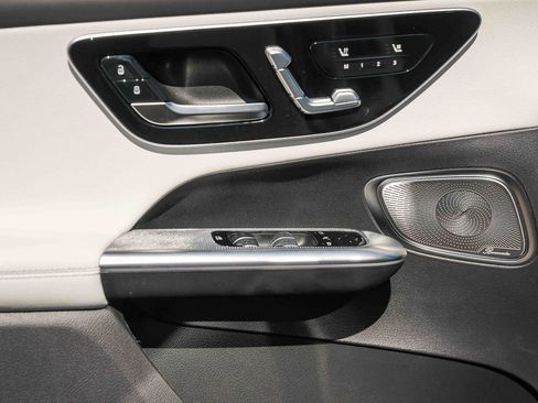 New 2026 Mercedes-Benz GLC 300 4MATIC image 16