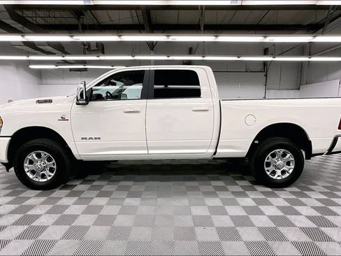 Used 2024 RAM 3500 Laramie AWD/4WD image 14