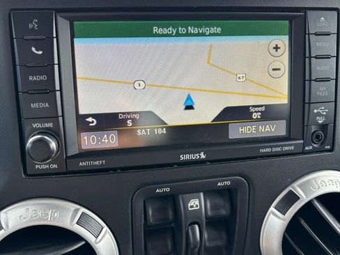 Used 2016 Jeep Wrangler Unlimited Rubicon w/ Dual Top Group AWD/4WD image 19