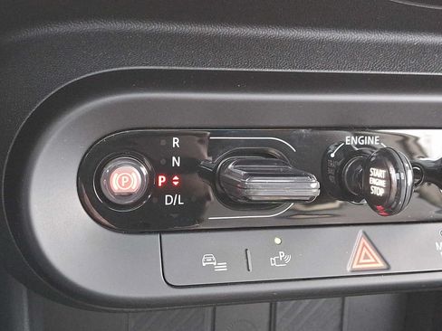 Used 2025 MINI Cooper S FWD image 14