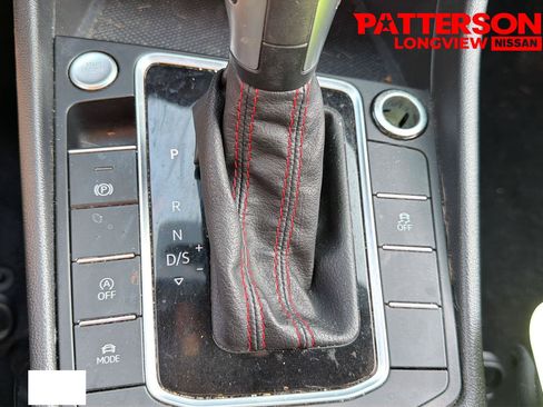 Used 2021 Volkswagen Jetta GLI FWD image 13
